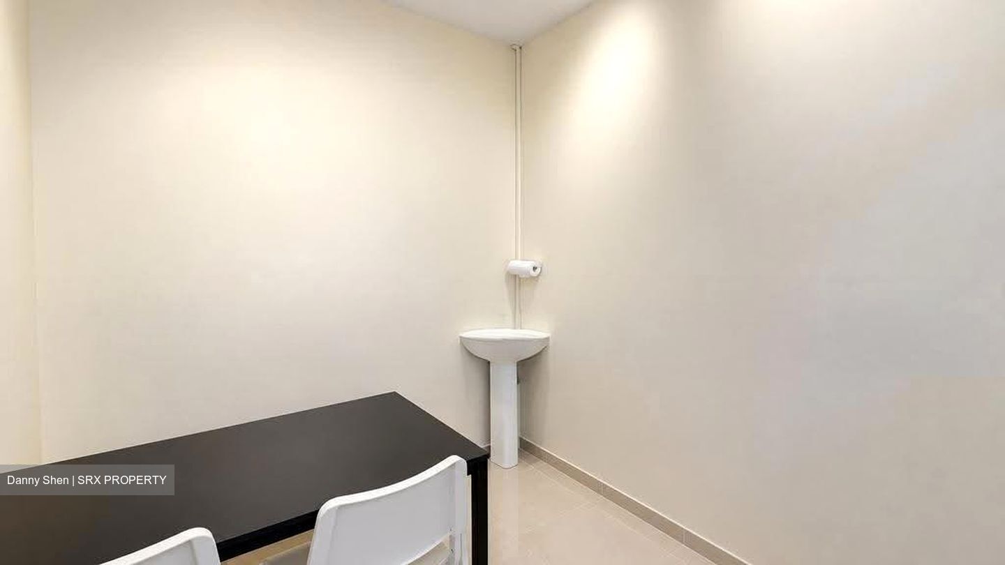 Suites @ Bukit Timah (D21), Shop House #636258001